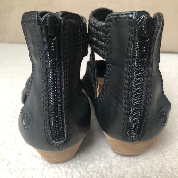 SALE 2 for $26 / 3 for $33 Lucky Brand Strappy Gladiator Ankle Sandals, Size 6.5 - Picture 9 of 11